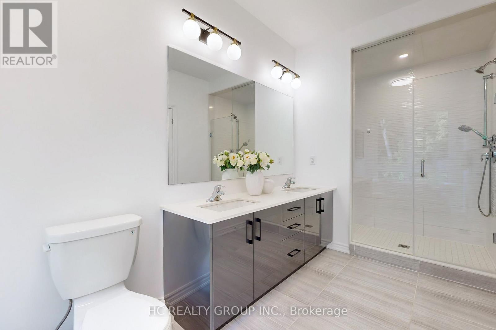64 La Tache Crescent, Markham, Ontario  L6C 0Z6 - Photo 13 - N12415054