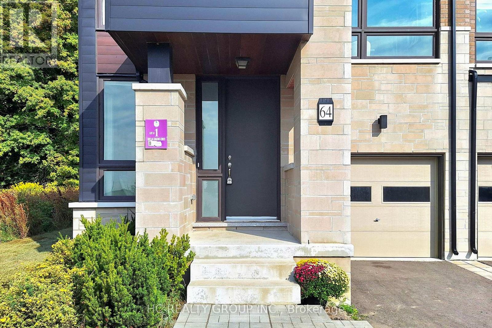 64 La Tache Crescent, Markham, Ontario  L6C 0Z6 - Photo 2 - N12415054