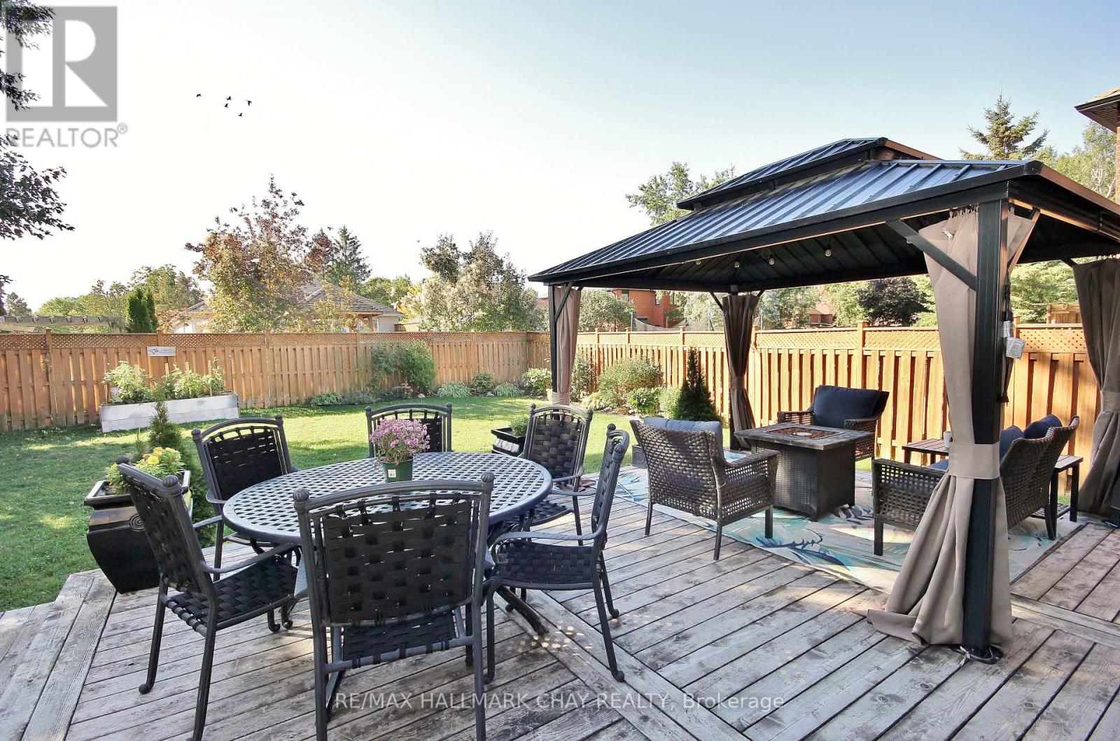 1084 Winnifred Court, Innisfil, Ontario  L9S 2B3 - Photo 31 - N12415097