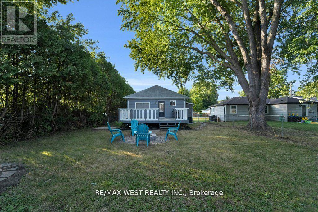 275 Pine Beach Drive, Georgina, Ontario  L4P 2V7 - Photo 27 - N12415159