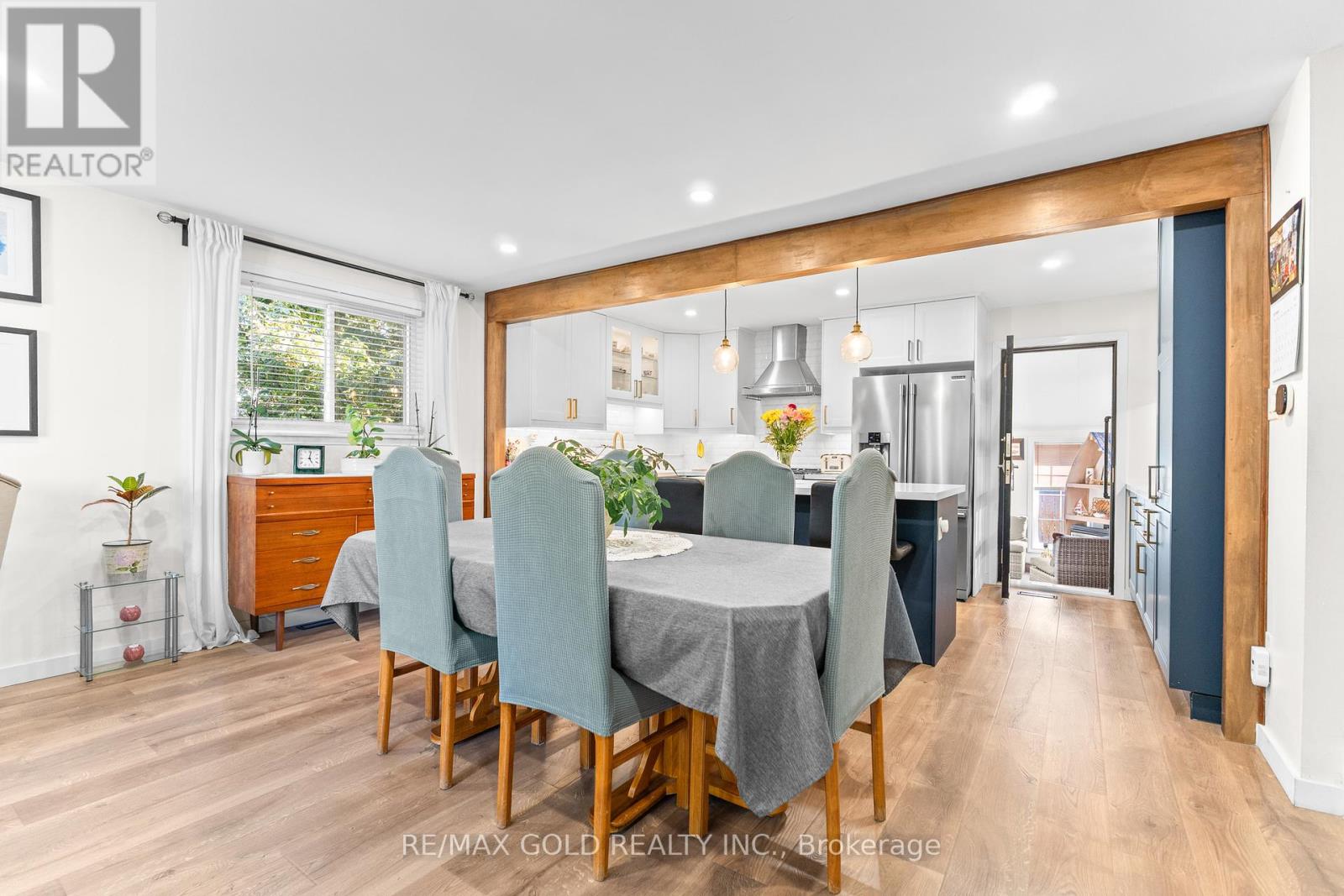 1 Greenbriar Road, Brampton, Ontario  L6S 1V4 - Photo 15 - W12415013