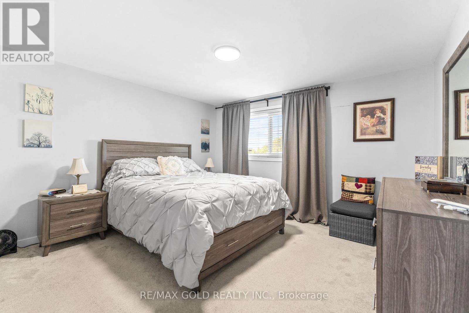 1 Greenbriar Road, Brampton, Ontario  L6S 1V4 - Photo 30 - W12415013