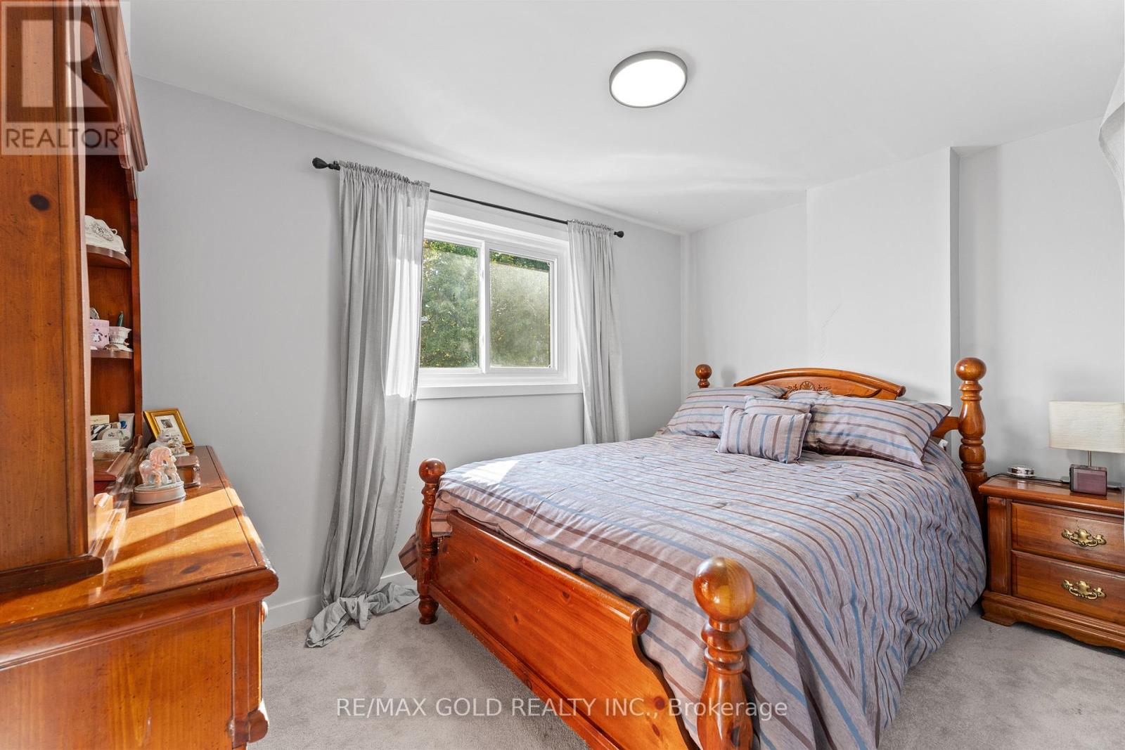 1 Greenbriar Road, Brampton, Ontario  L6S 1V4 - Photo 33 - W12415013