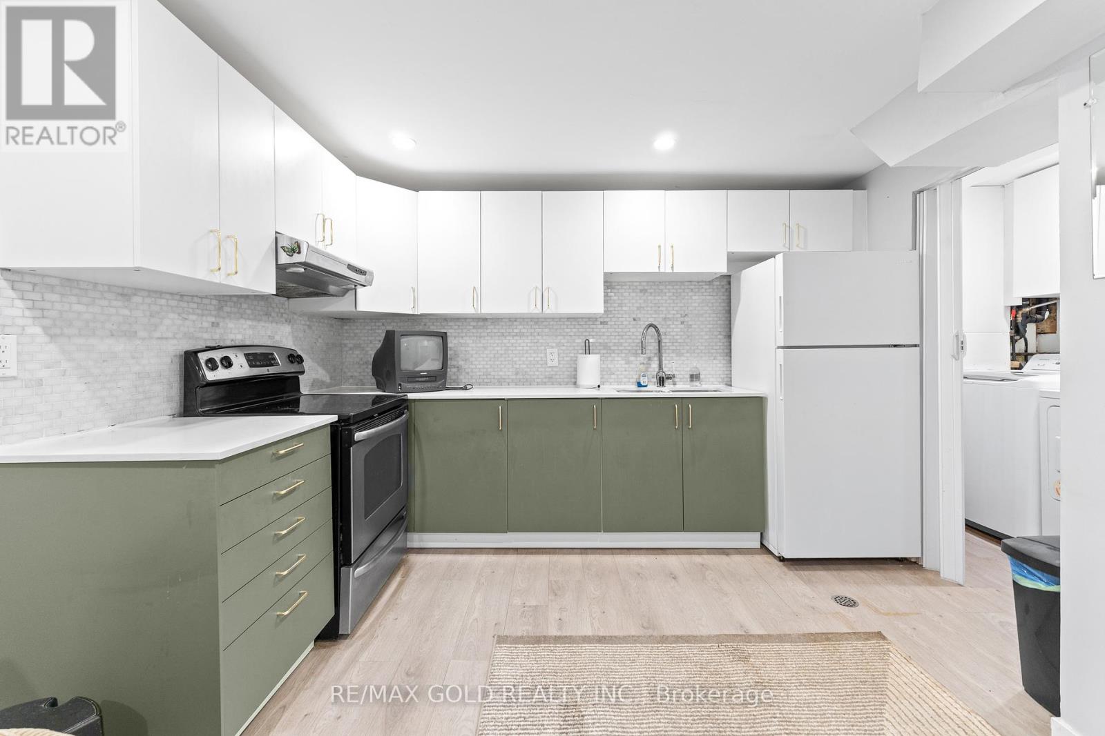 1 Greenbriar Road, Brampton, Ontario  L6S 1V4 - Photo 41 - W12415013