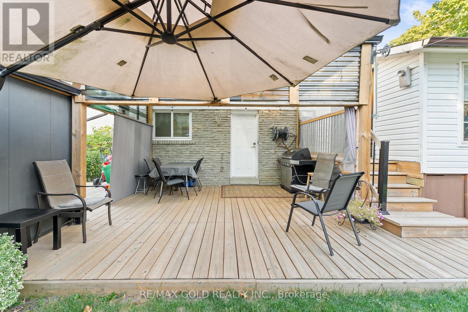 1 Greenbriar Road, Brampton, Ontario  L6S 1V4 - Photo 49 - W12415013
