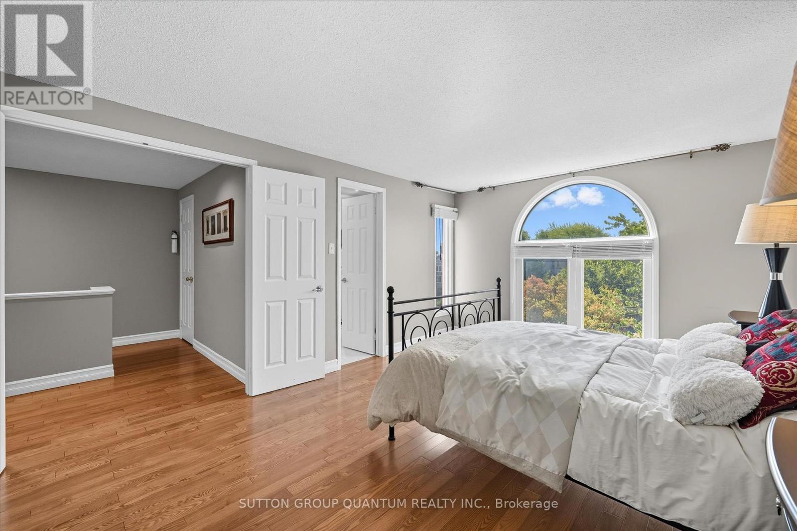 1507 Litchfield Road, Oakville, Ontario  L6H 5P4 - Photo 22 - W12415038