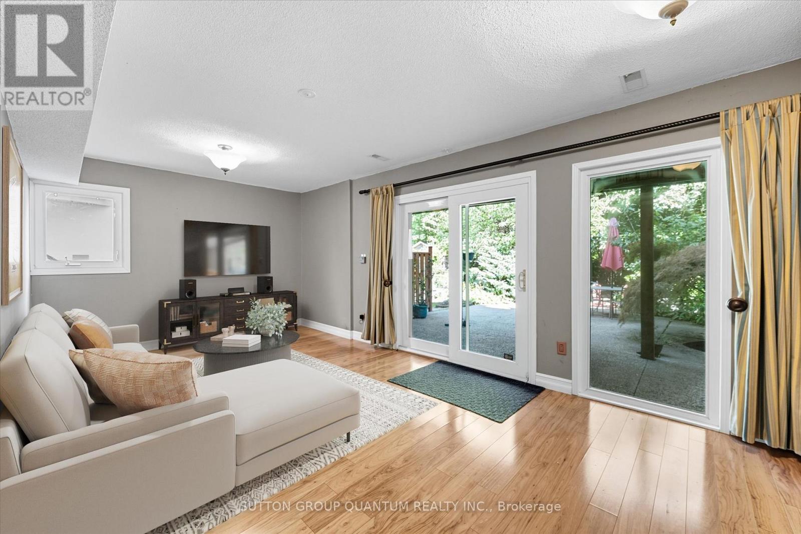 1507 Litchfield Road, Oakville, Ontario  L6H 5P4 - Photo 32 - W12415038