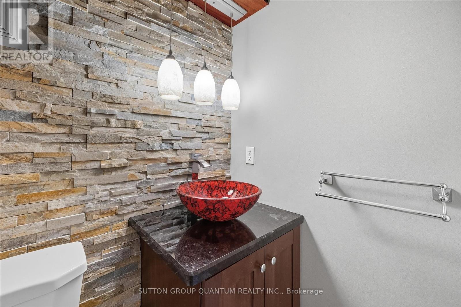 1507 Litchfield Road, Oakville, Ontario  L6H 5P4 - Photo 33 - W12415038