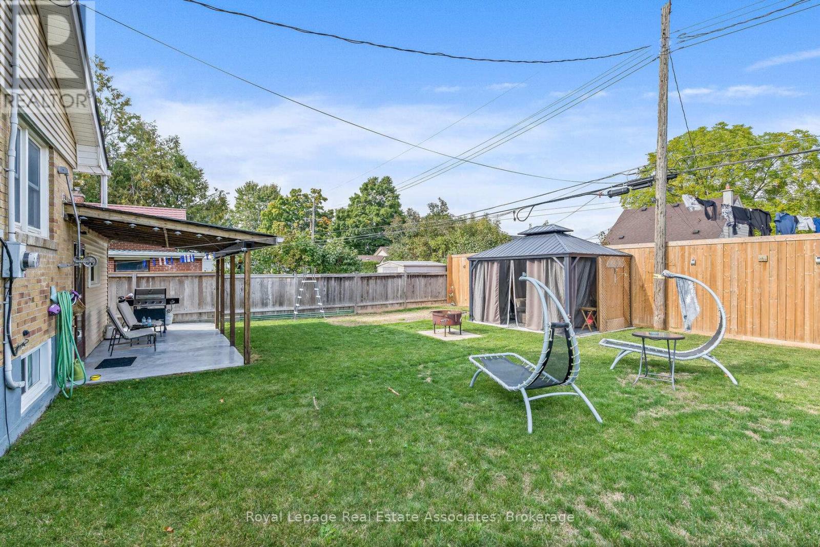 67 Roseford Terrace, Halton Hills, Ontario  L7J 2L2 - Photo 30 - W12415046