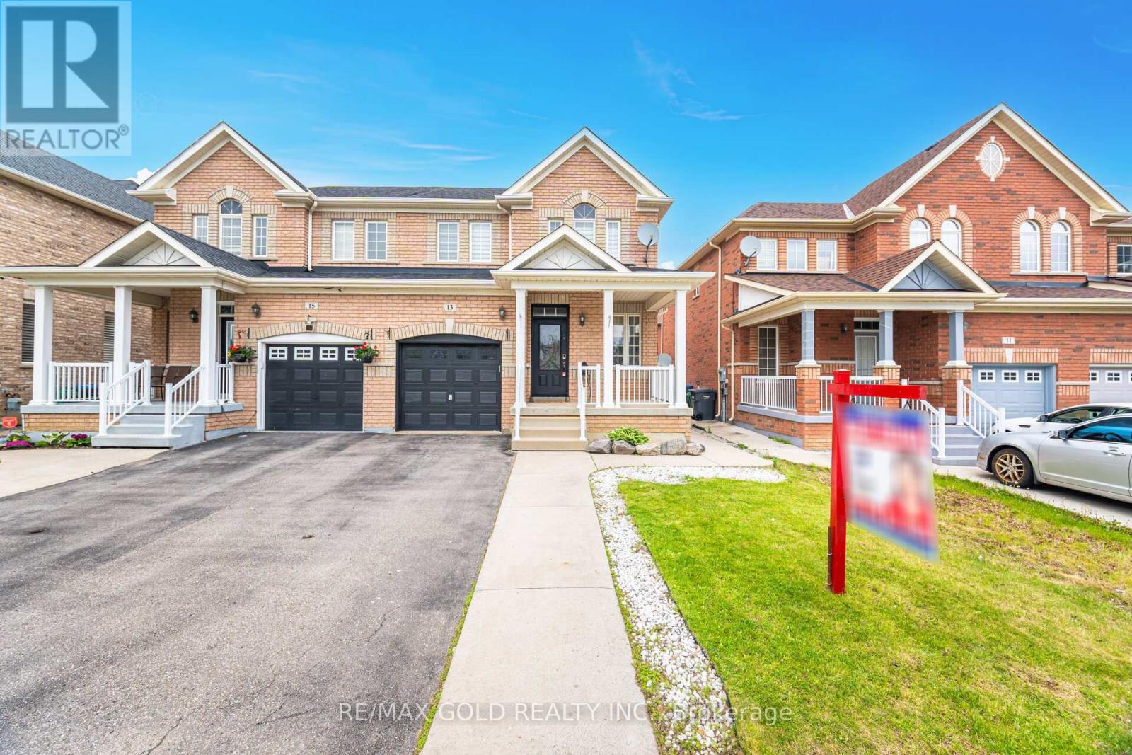 13 Fawson Cove Way W, Brampton, Ontario  L6R 0G7 - Photo 1 - W12415153