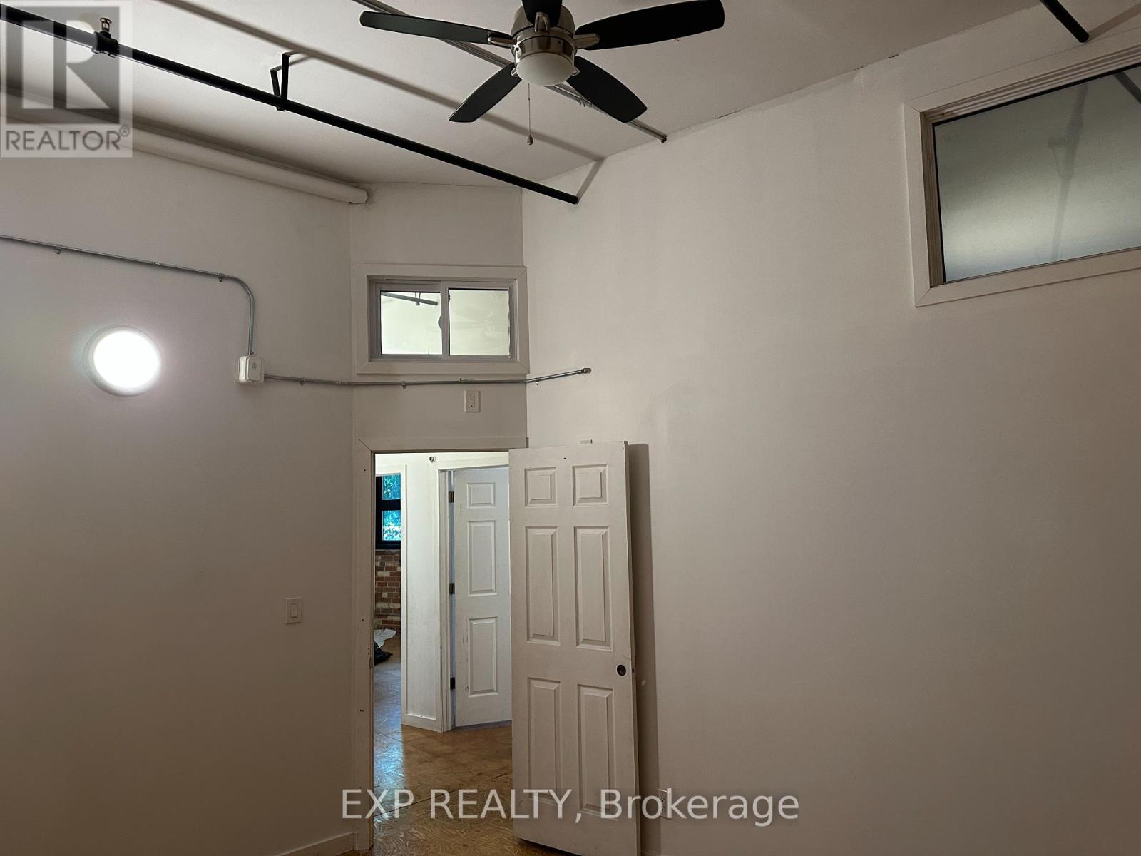103 - 2480 Dundas Street W, Toronto, Ontario  M6P 1W9 - Photo 18 - W12415163