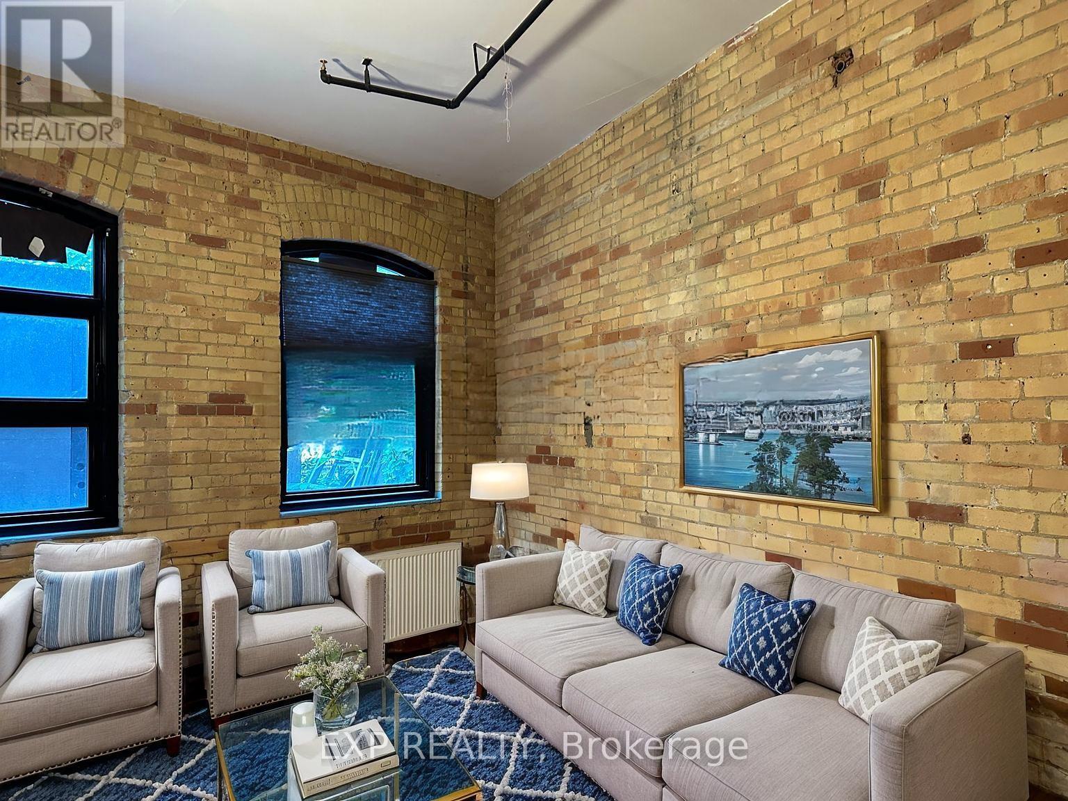103 - 2480 Dundas Street W, Toronto, Ontario  M6P 1W9 - Photo 8 - W12415163