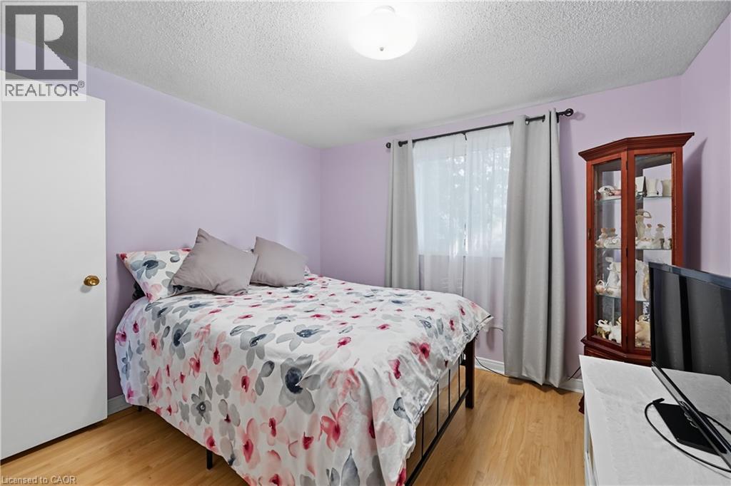 151 Gateshead Crescent Unit# 30, Stoney Creek, Ontario  L8G 3W1 - Photo 23 - 40768683