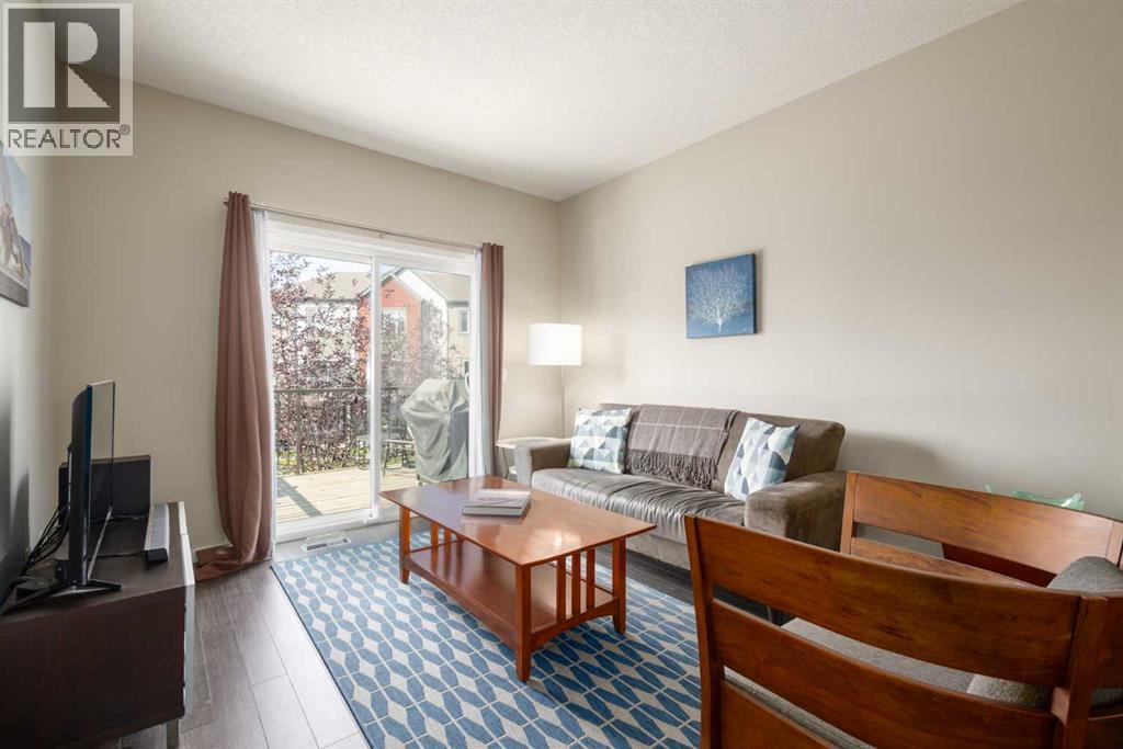107 Copperpond Villas Se, Calgary, Alberta  T2Z 5B9 - Photo 11 - A2258480
