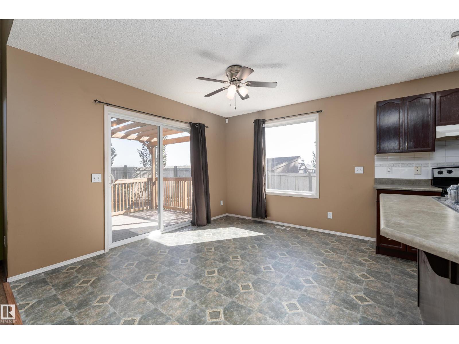 64 Leyland Wy, Spruce Grove, Alberta  T7X 4P2 - Photo 8 - E4458565
