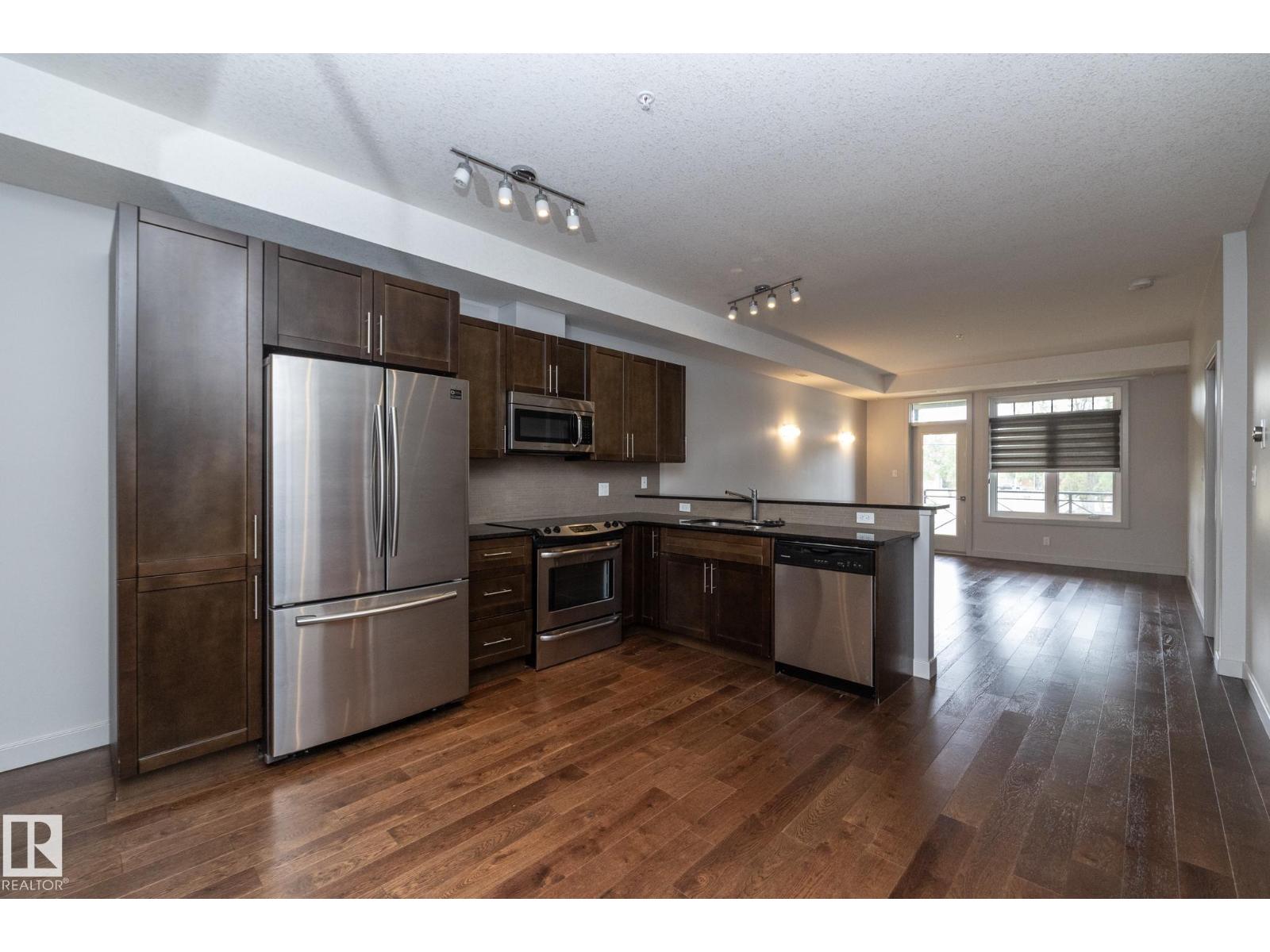 #213 10811 72 AV NW, Edmonton, Alberta