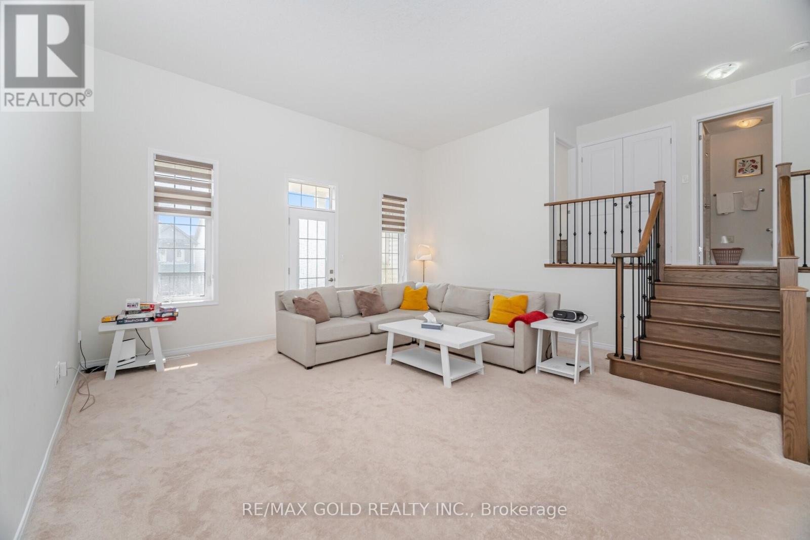 3 Sara Drive, Thorold, Ontario  L3B 0G2 - Photo 13 - X12415029