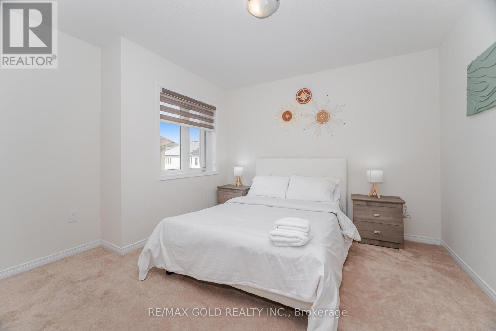 3 Sara Drive, Thorold, Ontario  L3B 0G2 - Photo 18 - X12415029