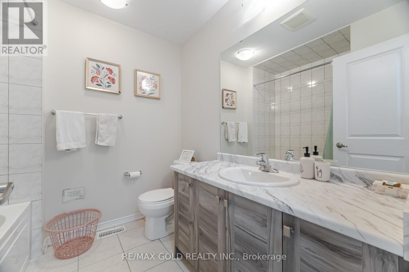 3 Sara Drive, Thorold, Ontario  L3B 0G2 - Photo 19 - X12415029