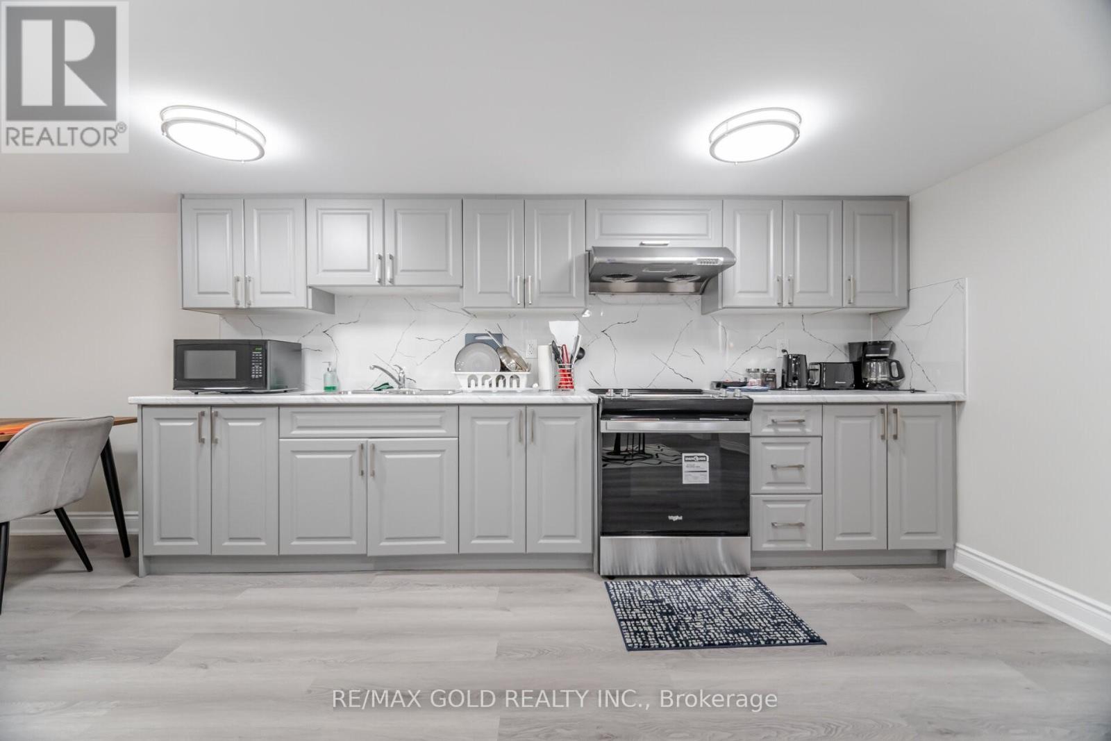3 Sara Drive, Thorold, Ontario  L3B 0G2 - Photo 24 - X12415029