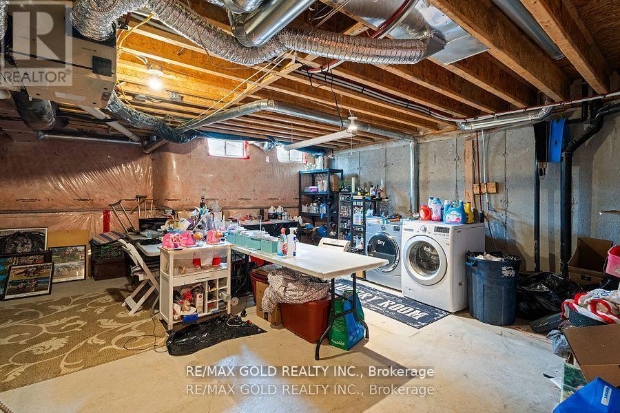 8541 Nightshade Street, Niagara Falls, Ontario  L2H 0K9 - Photo 22 - X12415072