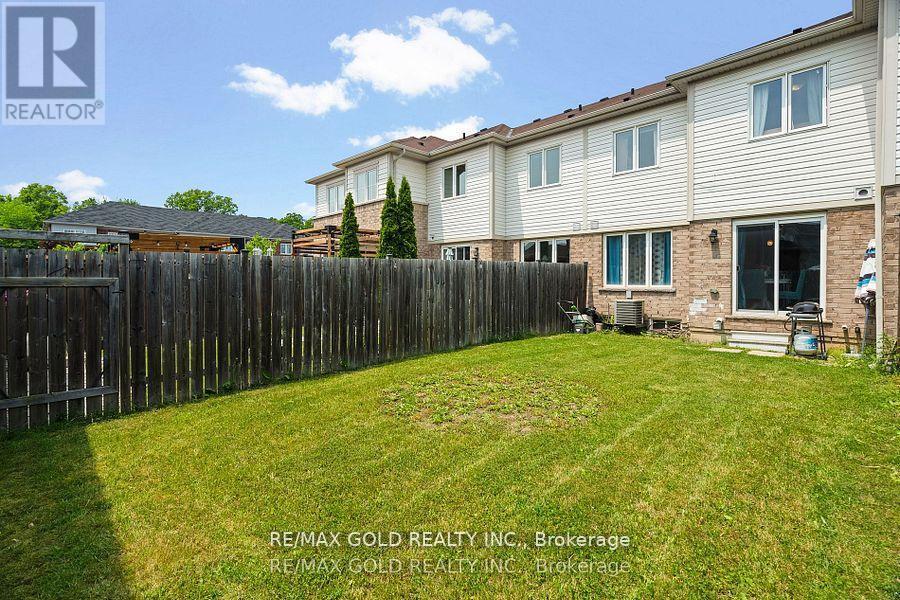 8541 Nightshade Street, Niagara Falls, Ontario  L2H 0K9 - Photo 25 - X12415072