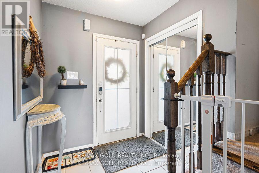 8541 Nightshade Street, Niagara Falls, Ontario  L2H 0K9 - Photo 4 - X12415072