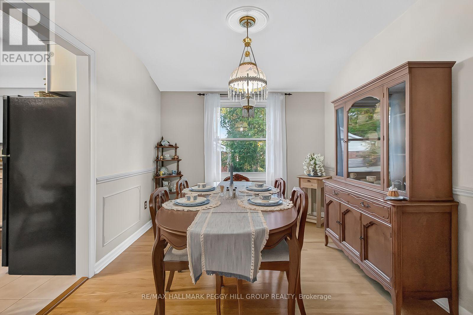 1 Jason Court, London South, Ontario  N6J 2B9 - Photo 6 - X12415116