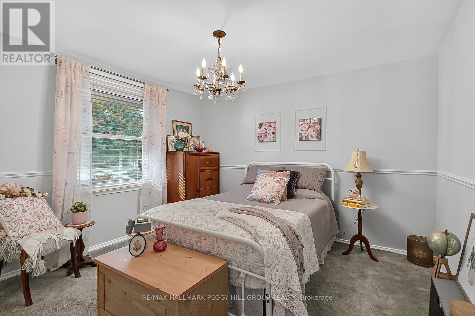 1 Jason Court, London South, Ontario  N6J 2B9 - Photo 7 - X12415116