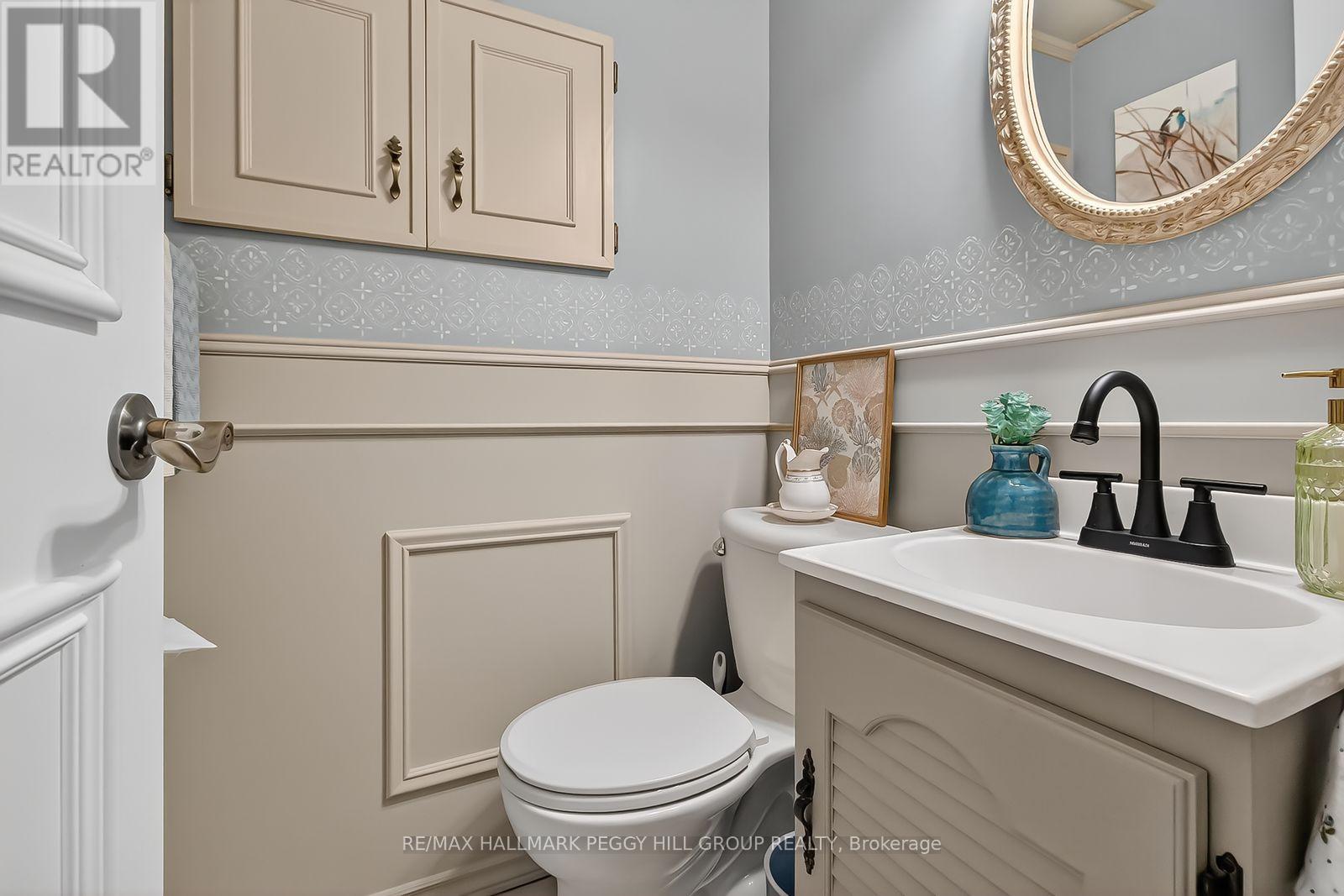1 Jason Court, London South, Ontario  N6J 2B9 - Photo 8 - X12415116