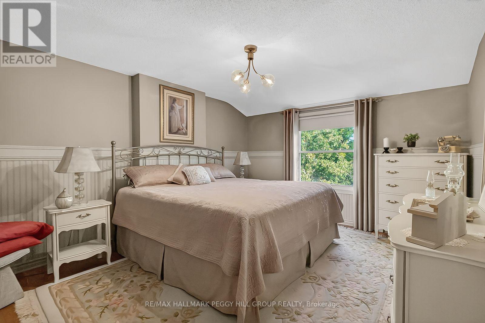 1 Jason Court, London South, Ontario  N6J 2B9 - Photo 9 - X12415116