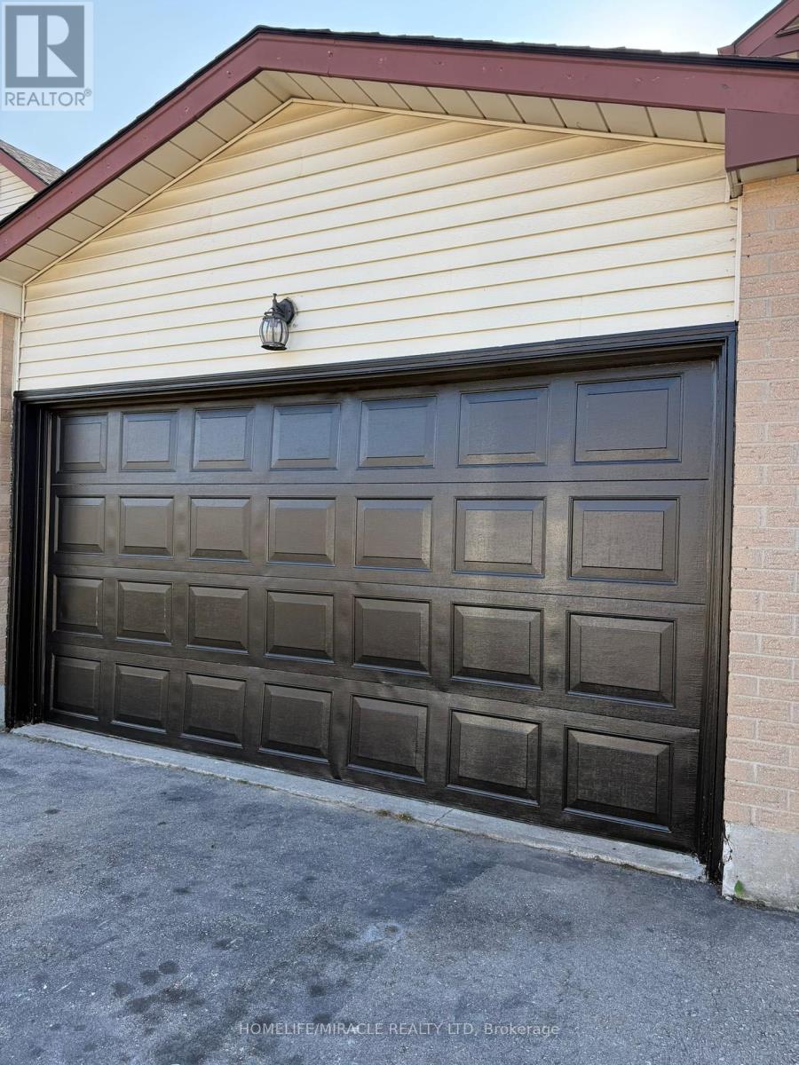 128 STONYBURN CRESCENT, Cambridge, Ontario