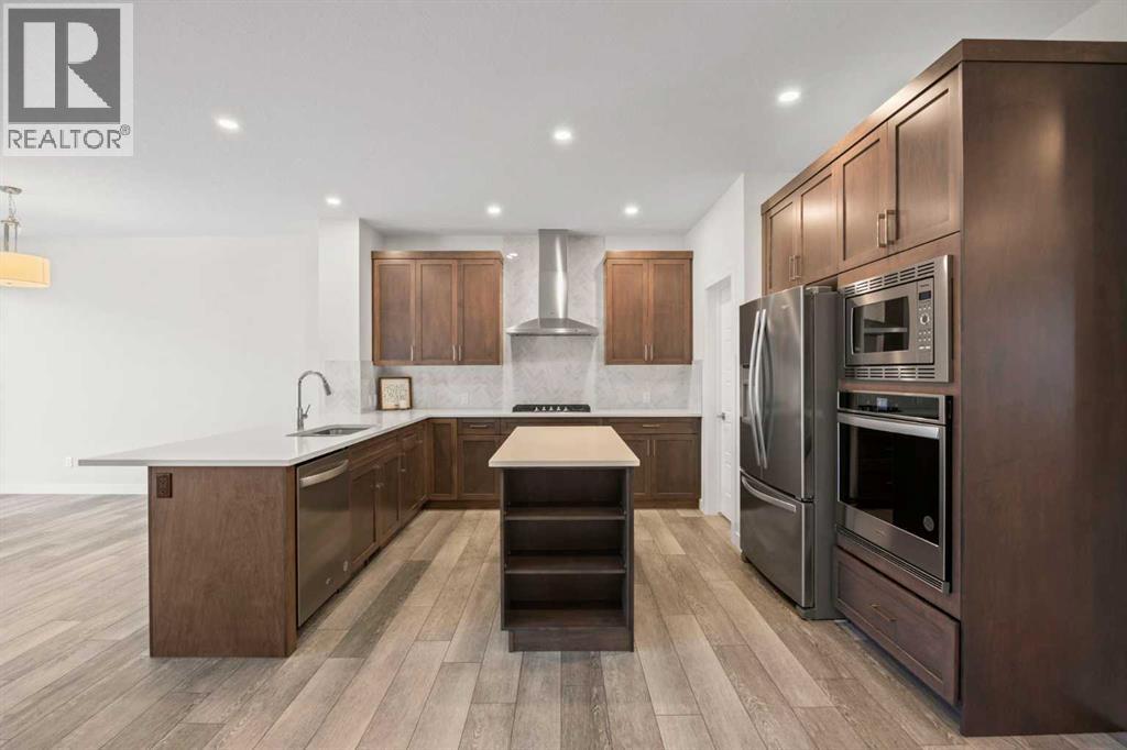 105 Creekstone Path Sw, Calgary, Alberta  T2X 4P7 - Photo 4 - A2239472