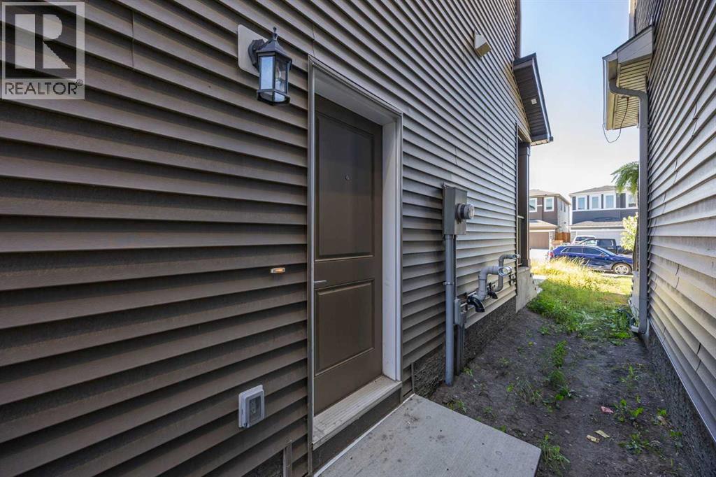 105 Creekstone Path Sw, Calgary, Alberta  T2X 4P7 - Photo 46 - A2239472