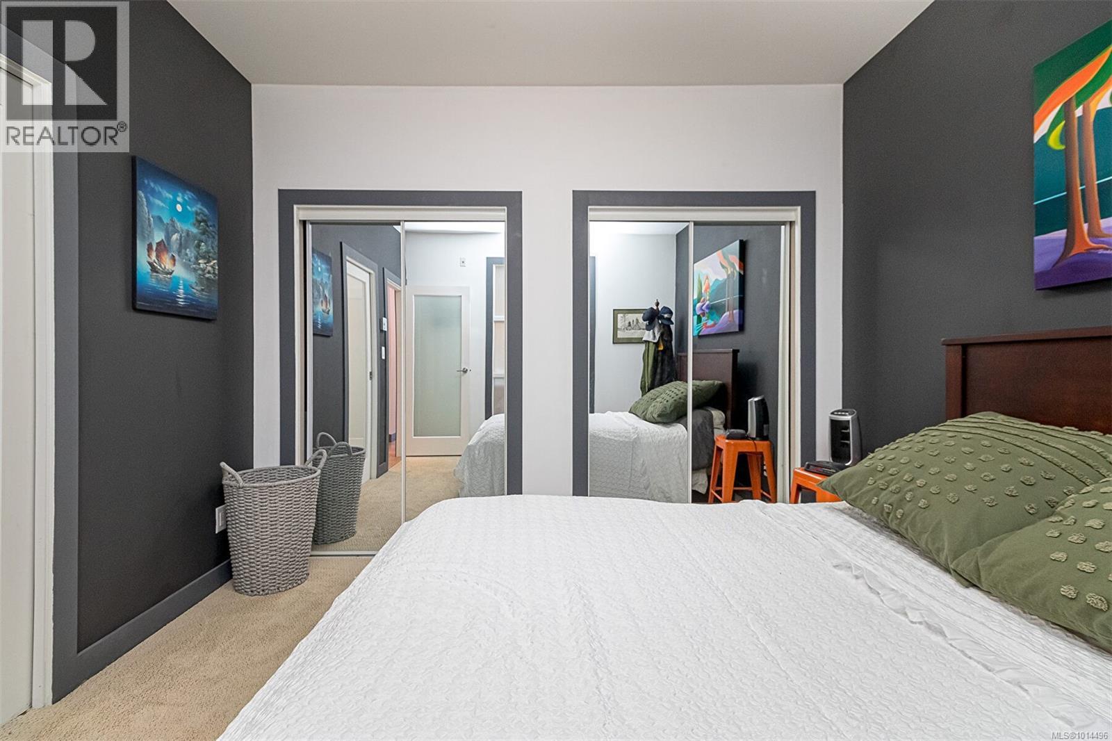 201 1008 Tillicum Rd, Esquimalt, British Columbia V9A 1Z8 - Photo 13 - 1014496