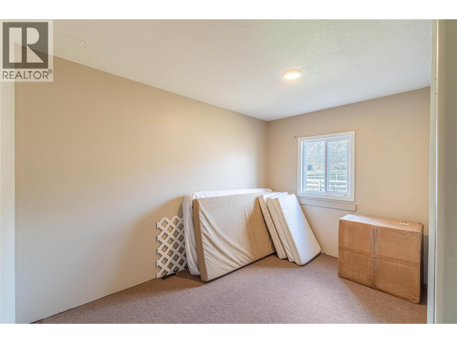 5024 Pinantan Road, Pritchard, British Columbia  V0E 2P0 - Photo 29 - 10363236