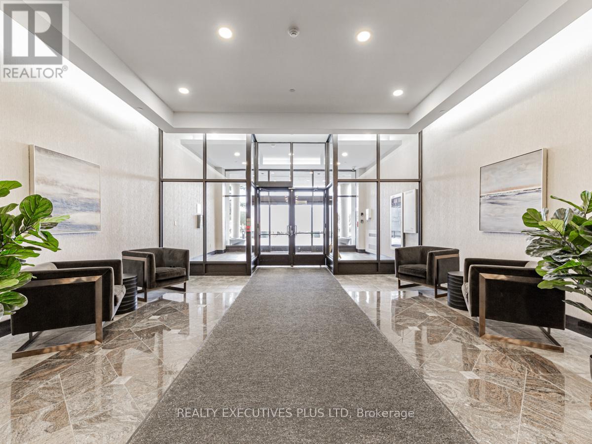 709 - 1 Leaside Park Drive, Toronto, Ontario  M4H 1R1 - Photo 2 - C12415184