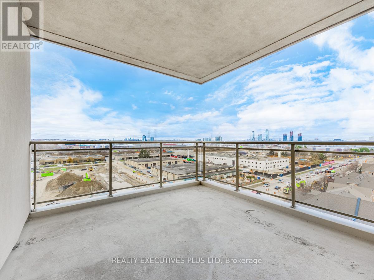 709 - 1 Leaside Park Drive, Toronto, Ontario  M4H 1R1 - Photo 26 - C12415184