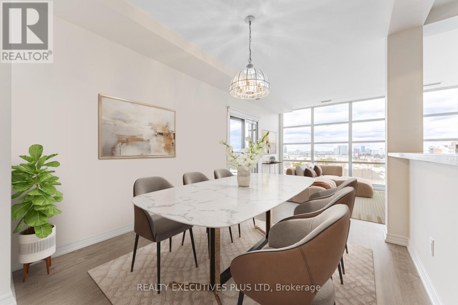 709 - 1 Leaside Park Drive, Toronto, Ontario  M4H 1R1 - Photo 6 - C12415184