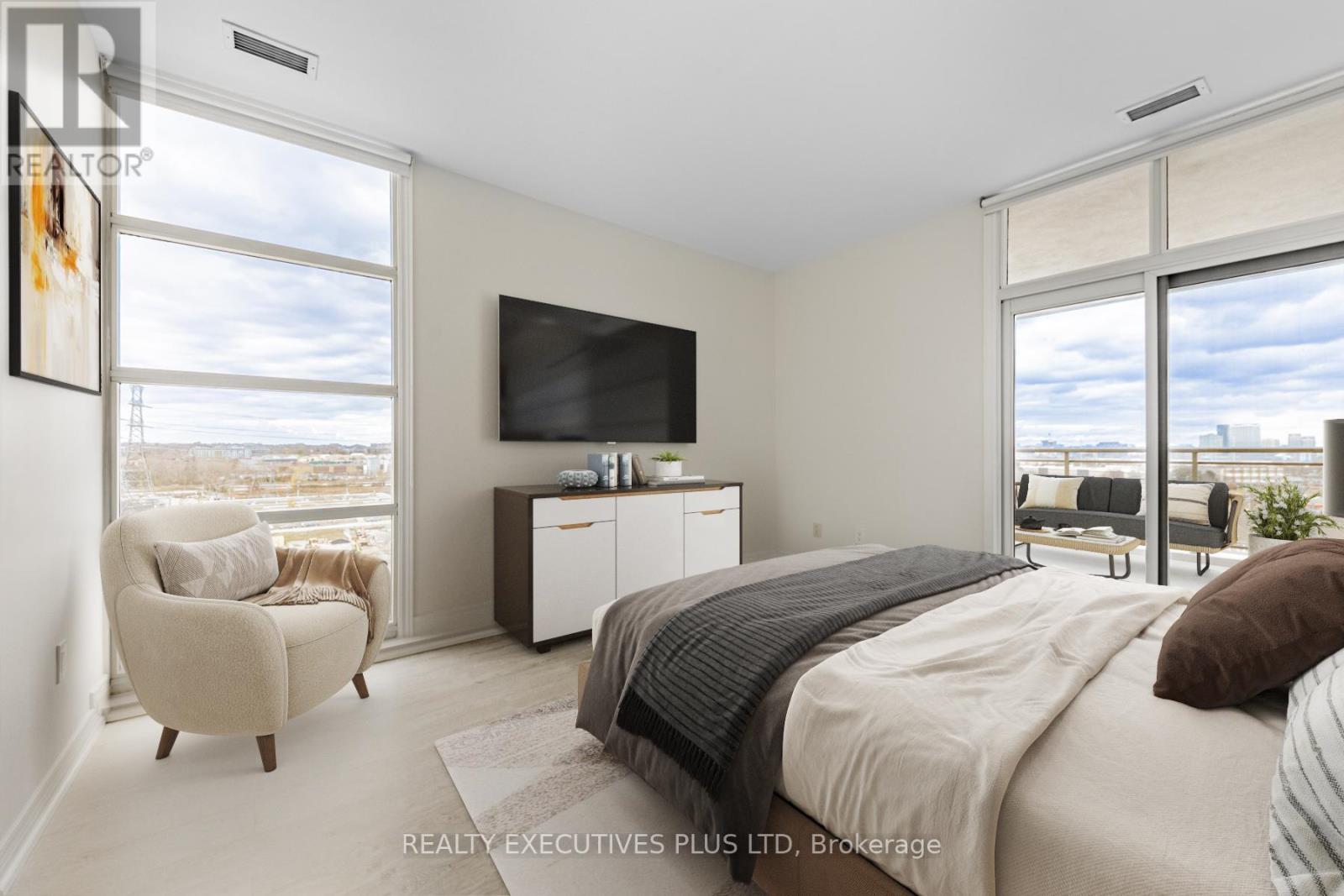 709 - 1 Leaside Park Drive, Toronto, Ontario  M4H 1R1 - Photo 7 - C12415184