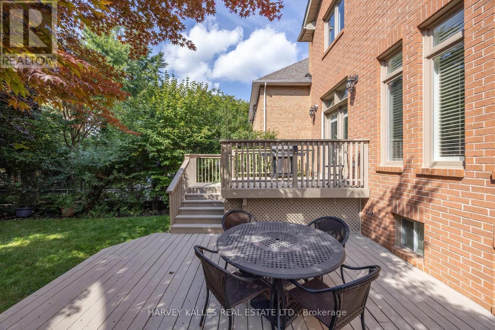 8 Weetwood Street, Toronto, Ontario  M5M 4C8 - Photo 40 - C12415216