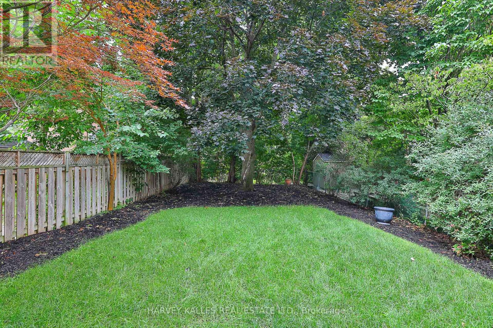 8 Weetwood Street, Toronto, Ontario  M5M 4C8 - Photo 43 - C12415216