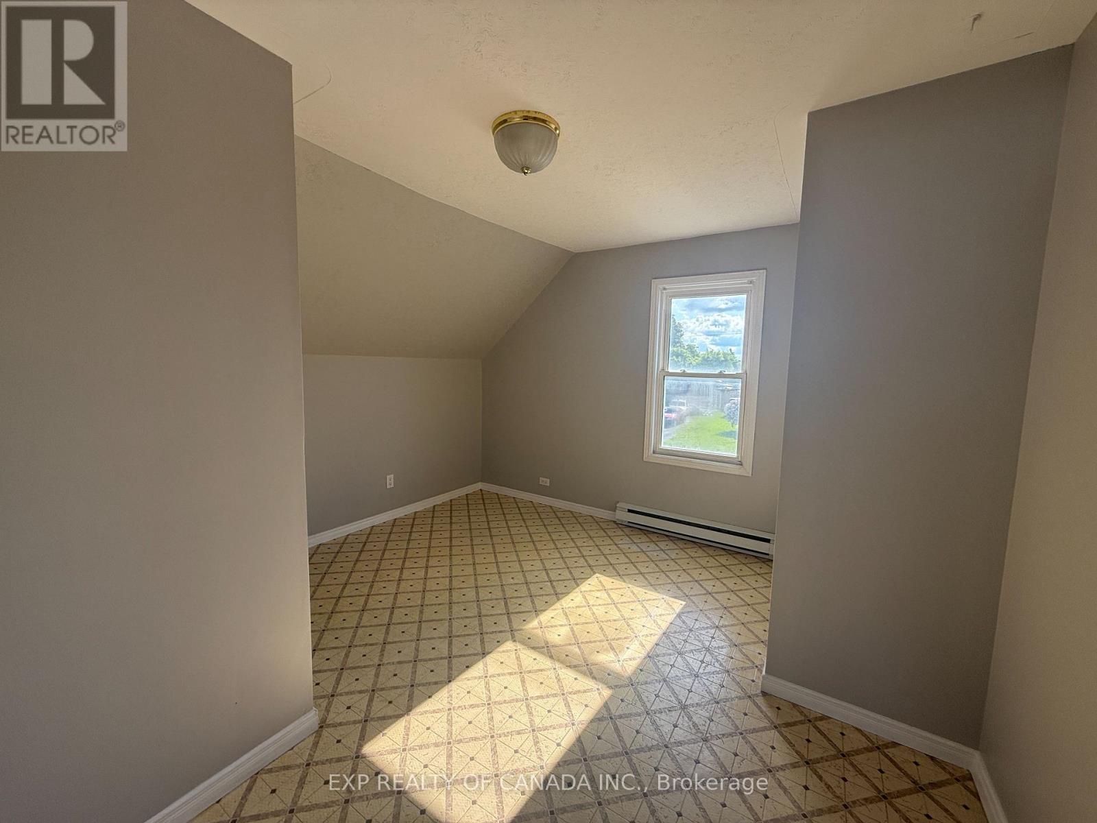 668 Lillian Avenue, Timmins, Ontario  P4N 3X3 - Photo 14 - T12415304