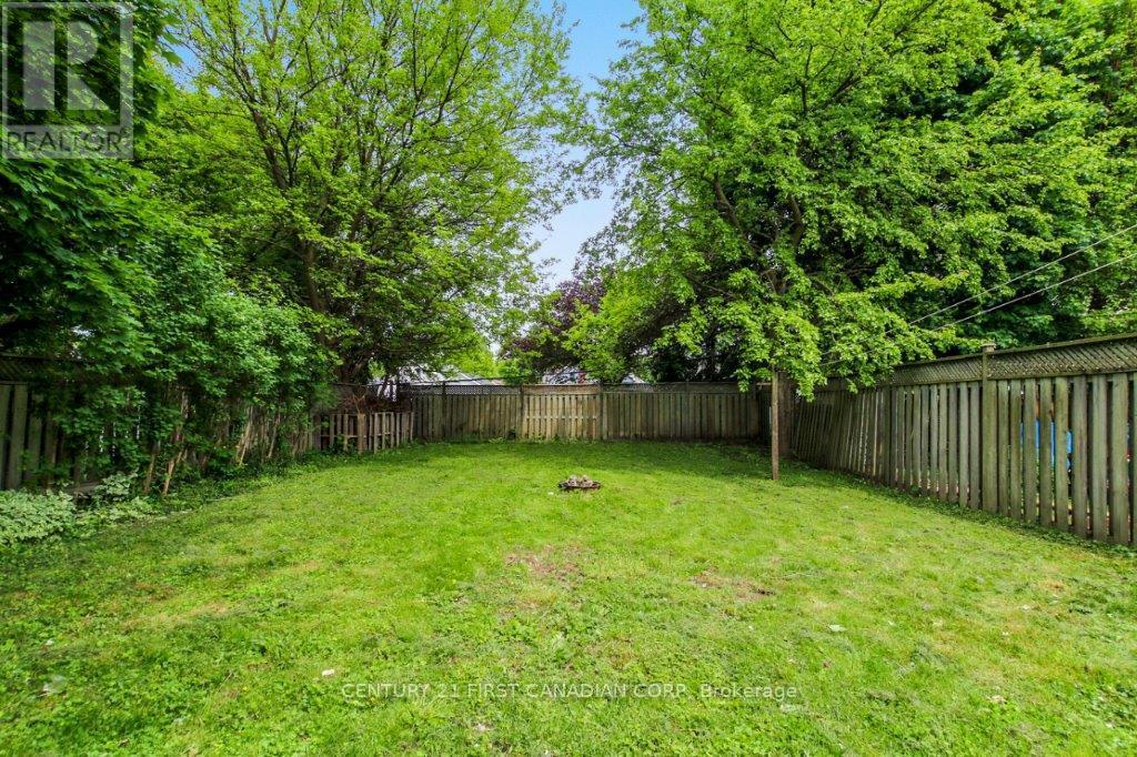 776 Quebec Street, London East, Ontario  N5Y 1X4 - Photo 24 - X12415266
