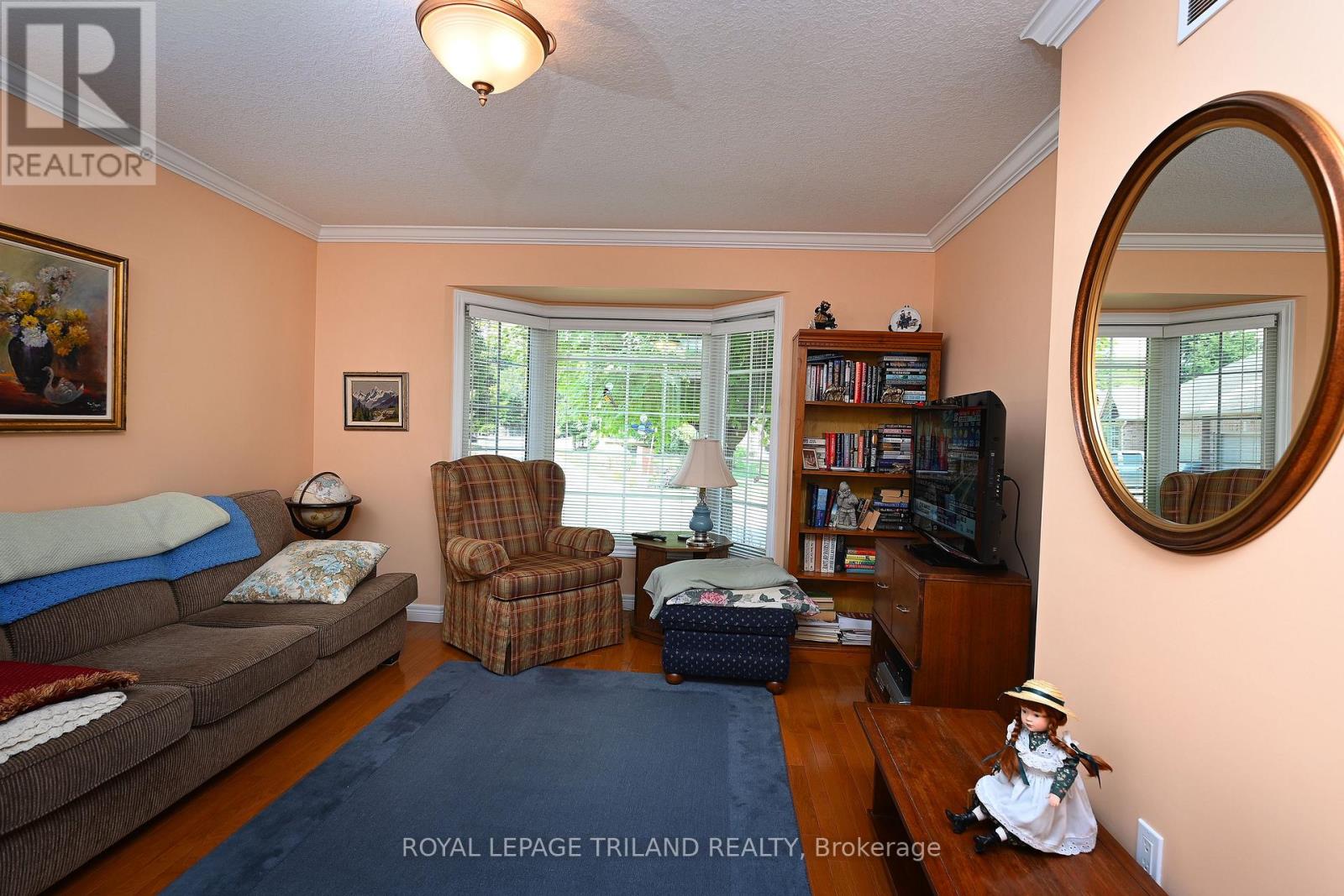 Property at 5 - 4067 COLONEL TALBOT ROAD image 3