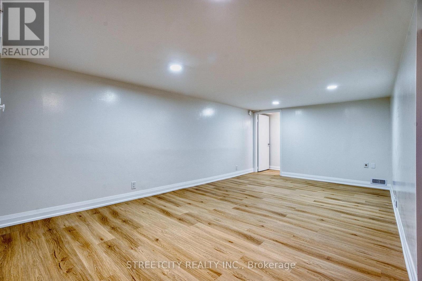167 Trowbridge Avenue, London South, Ontario  N6J 3M2 - Photo 29 - X12415372