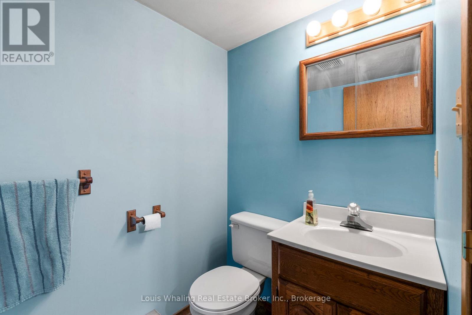 61 8th Street, Hanover, Ontario  N4N 1J1 - Photo 18 - X12415338