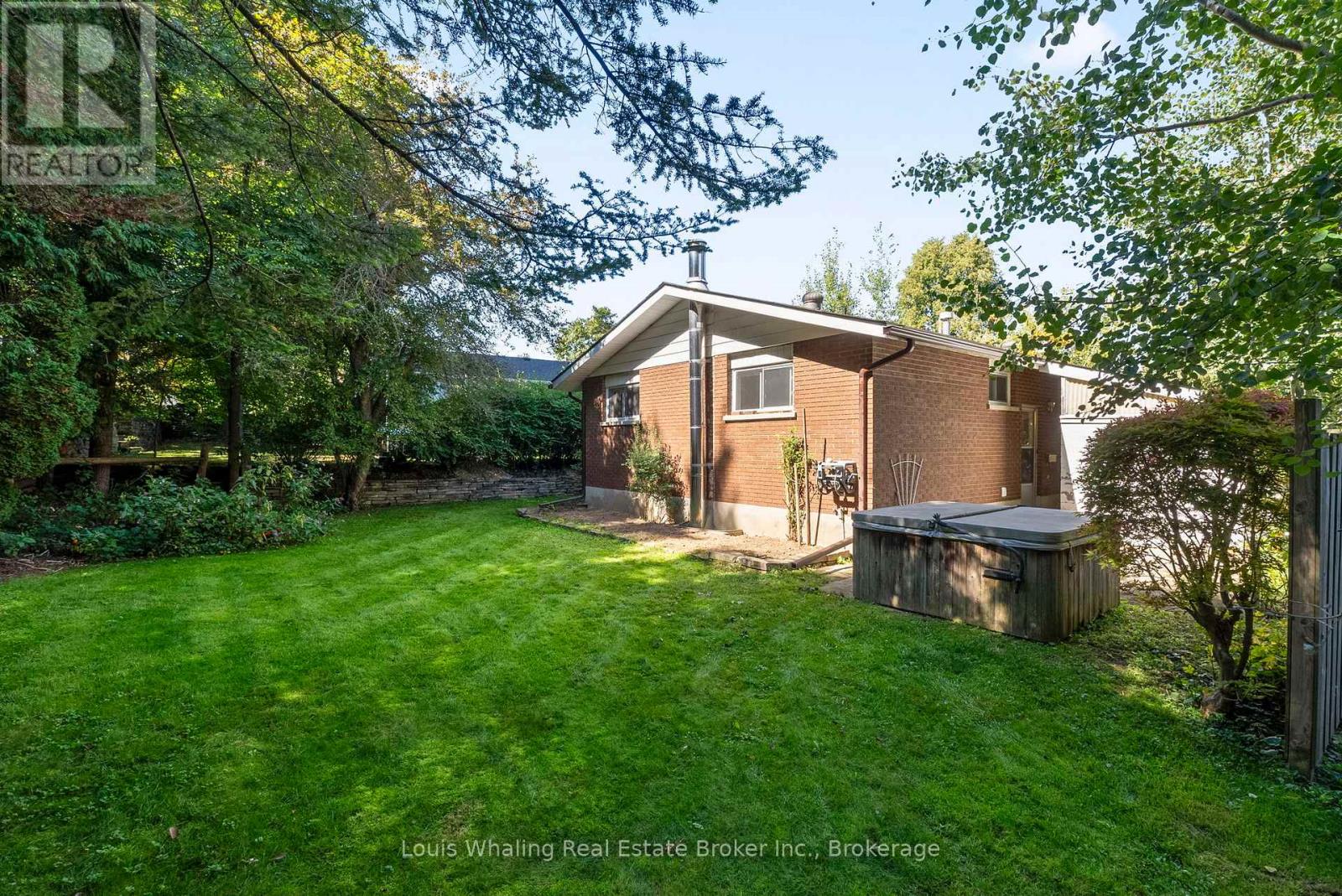 61 8th Street, Hanover, Ontario  N4N 1J1 - Photo 27 - X12415338