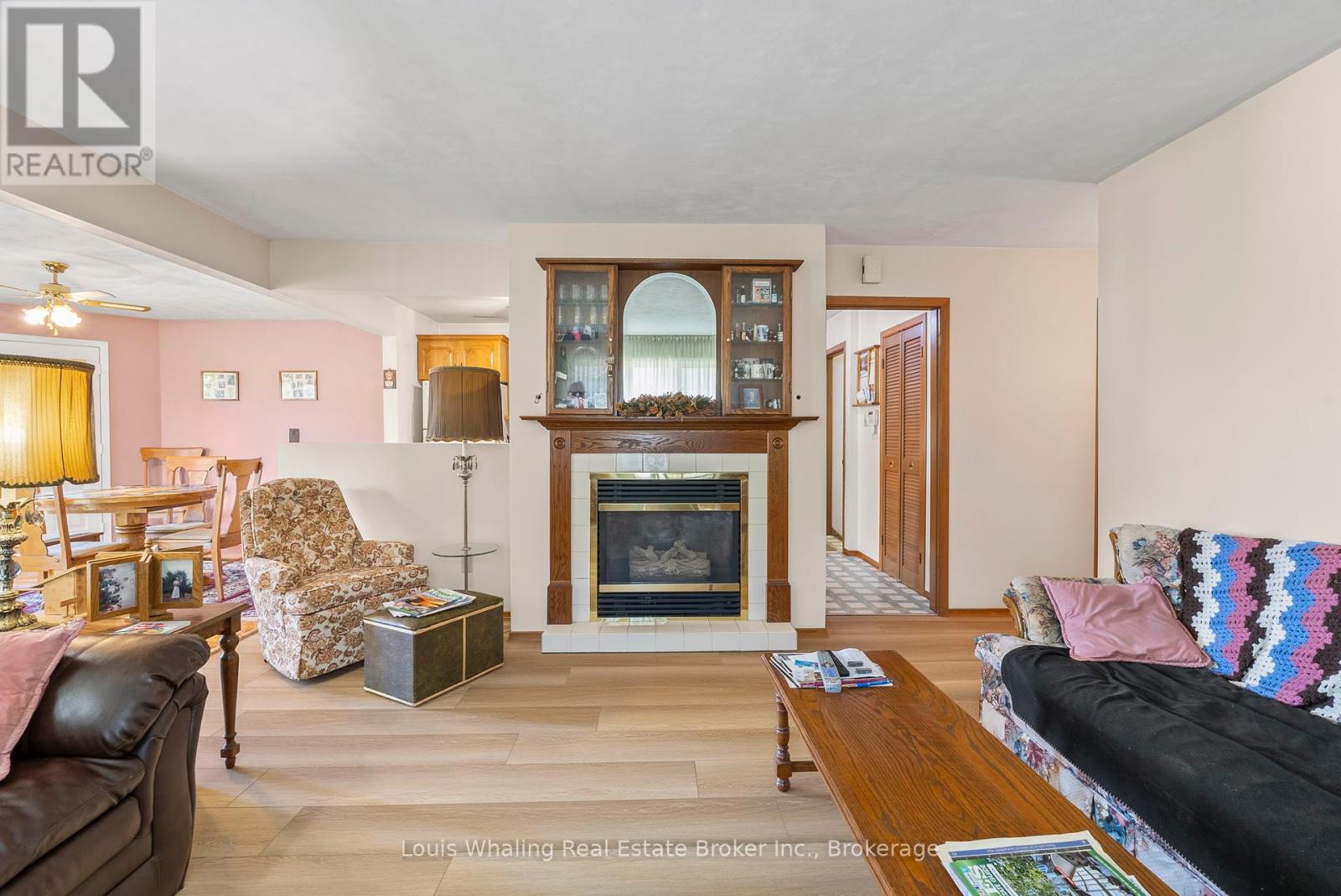 61 8th Street, Hanover, Ontario  N4N 1J1 - Photo 4 - X12415338