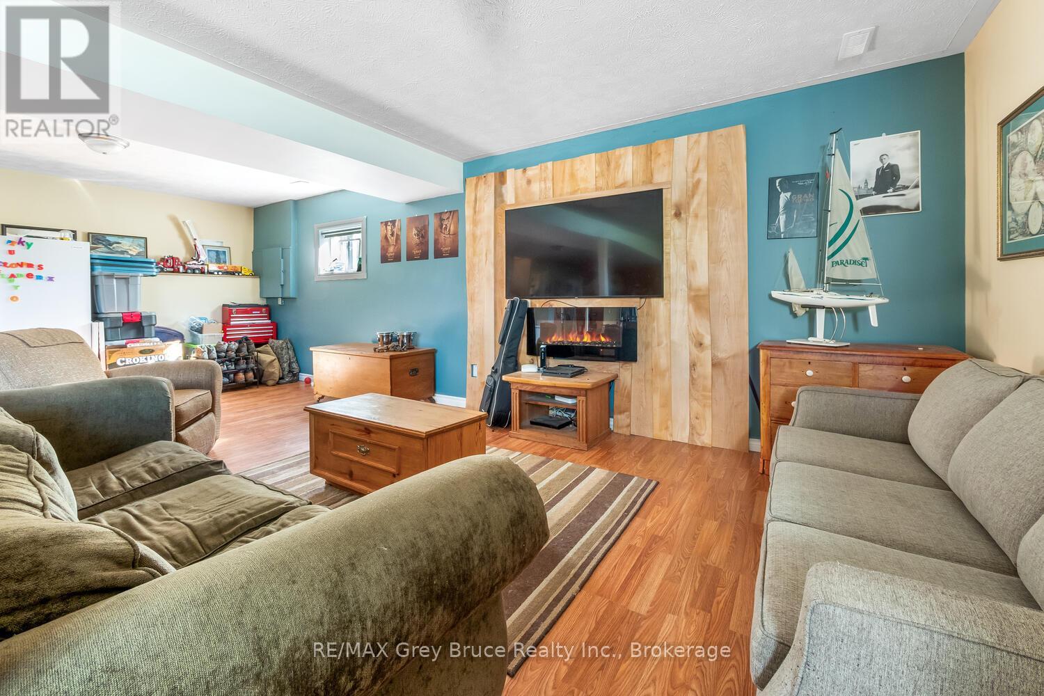 958 Highland Street, Saugeen Shores, Ontario  N0H 2C2 - Photo 30 - X12415358